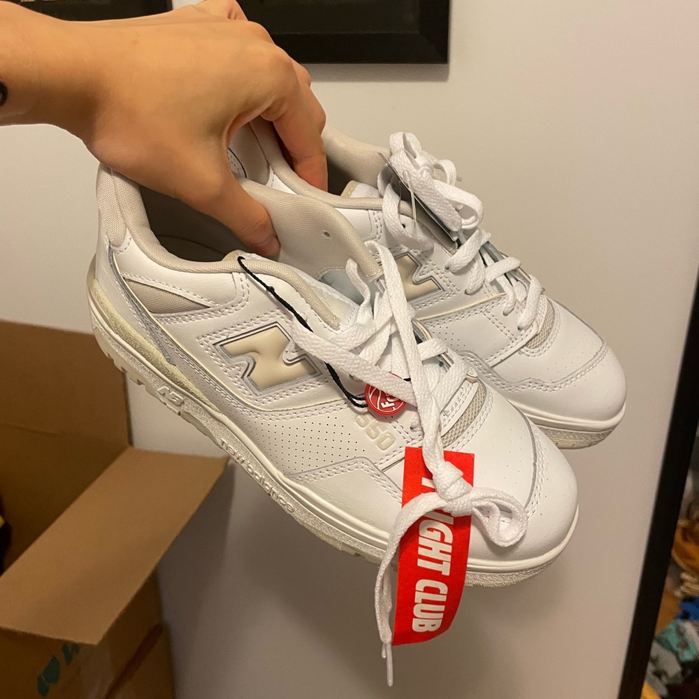 New Balance 550 in Silver Birch